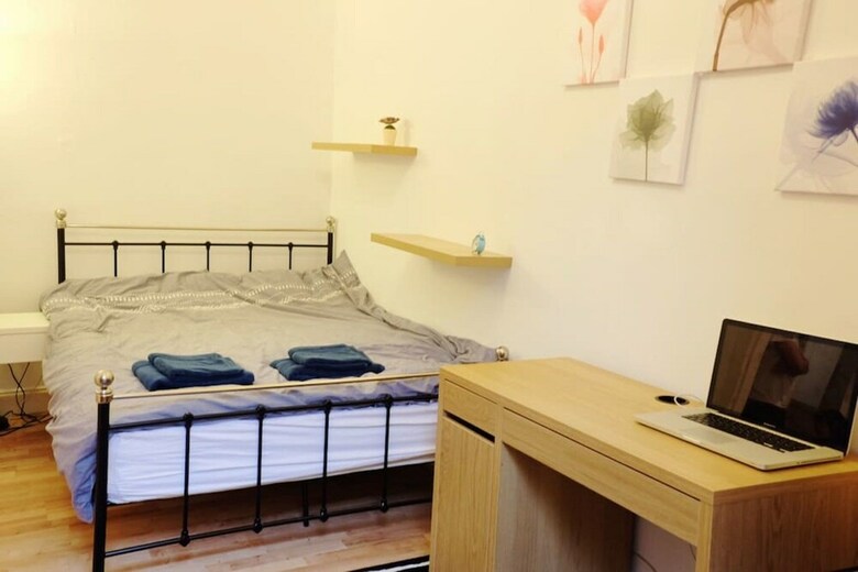 Tollcross � Edinburgh City Centre Apartment