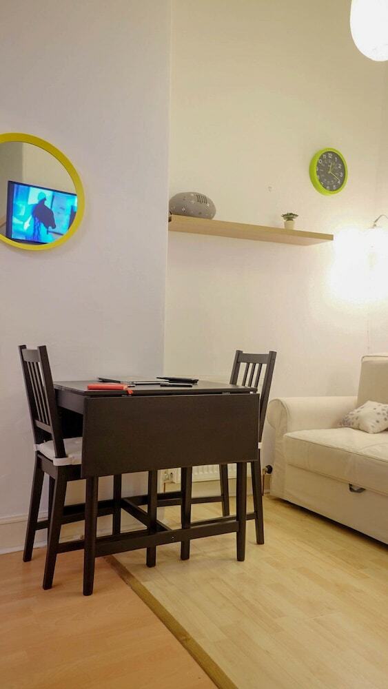 Tollcross � Edinburgh City Centre Apartment