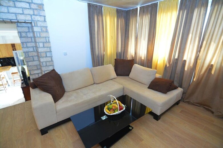 Balabusic Two-bedrooms Deluxe Apartment No.9