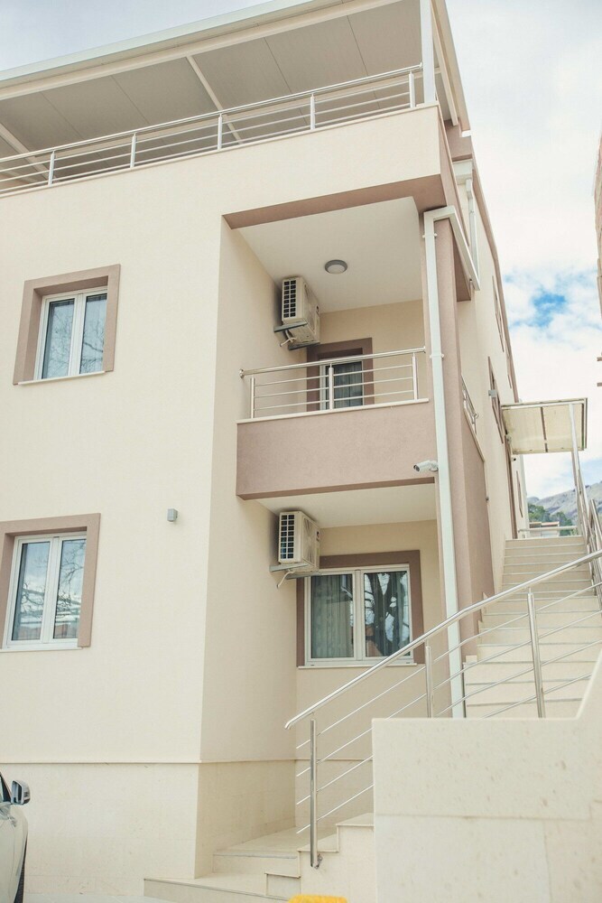 Apartamentos Nino Superior, Standard Triple Studio With Terrace No.4