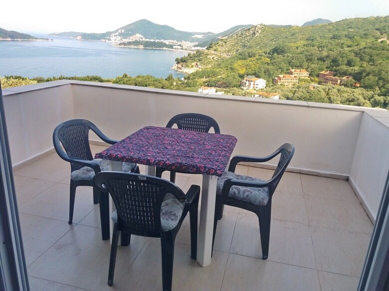 Apartment Sofija With Sea View & Private Terrace