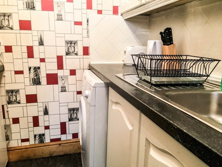 Bothwell � Superb City Centre Apartment