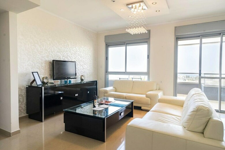 Apartamento Luxury Marina View - Modern And Luxurious View