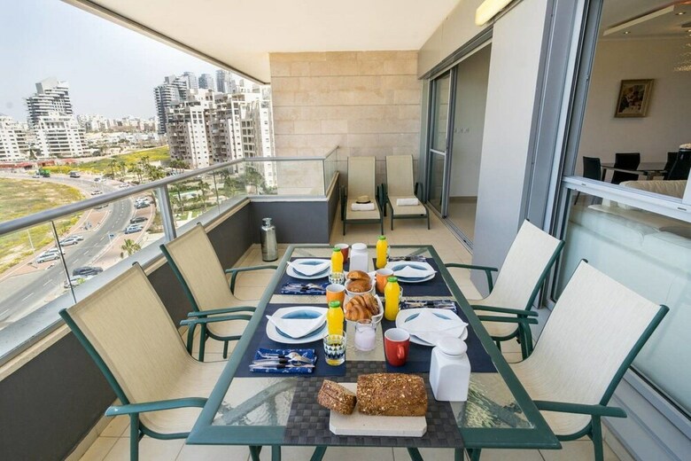 Apartamento Luxury Marina View - Modern And Luxurious View