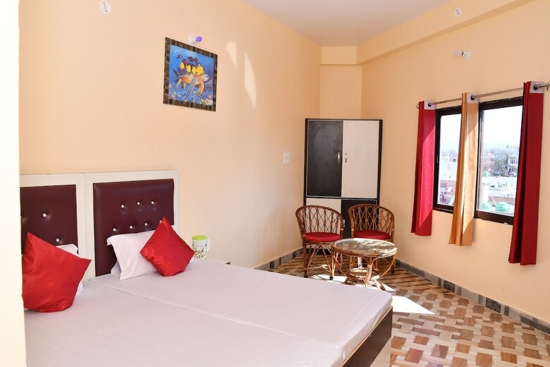 Adb Hotel Mountain View &rooftop Restrurant