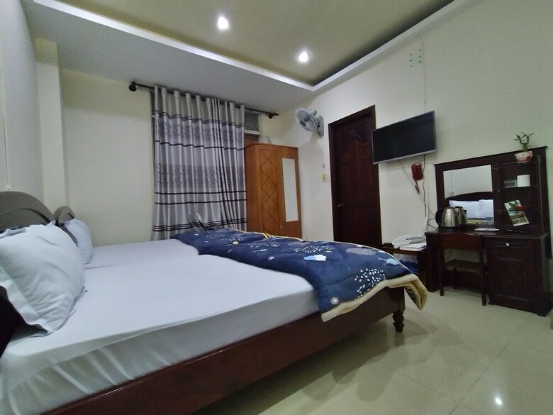Oyo 1040 Xuan Quynh Hotel
