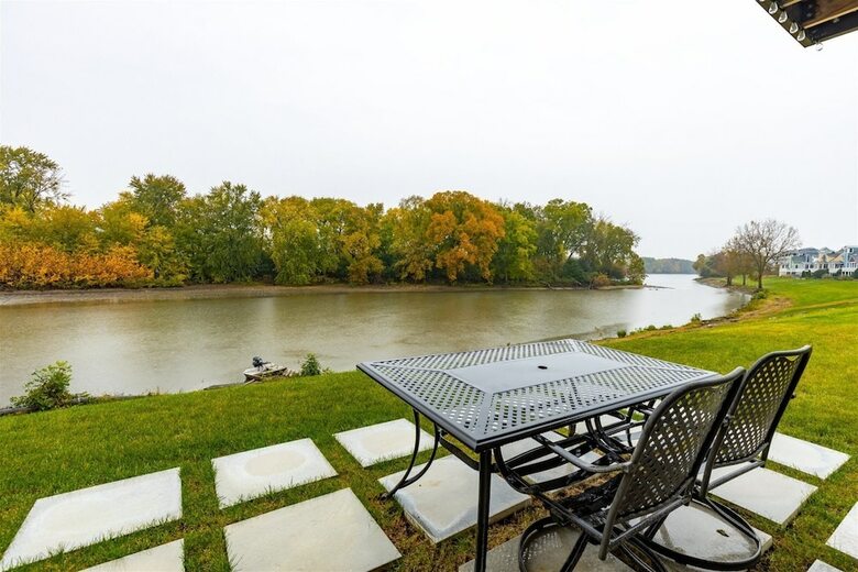 Serenity 41w