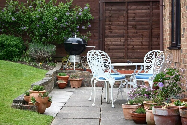 Bed & Breakfast Spacious Homestay With Parking