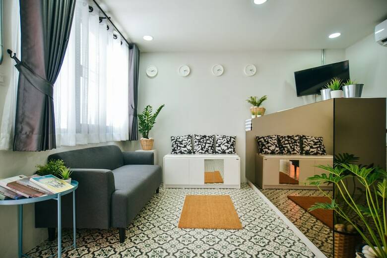 Hotel To Sleep Poshtel