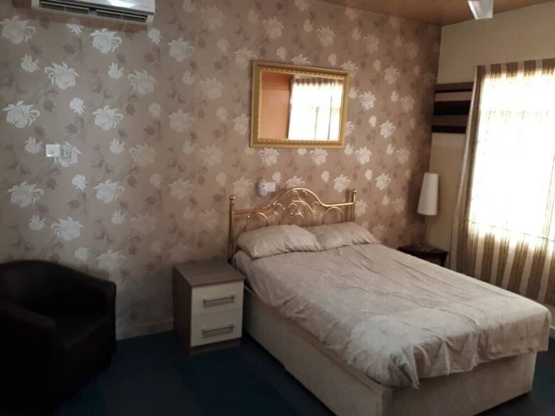 Bed & Breakfast Reko Homes