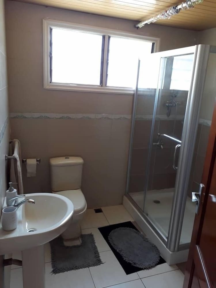Bed & Breakfast Reko Homes