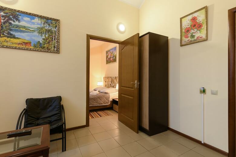 Hotel Green Star