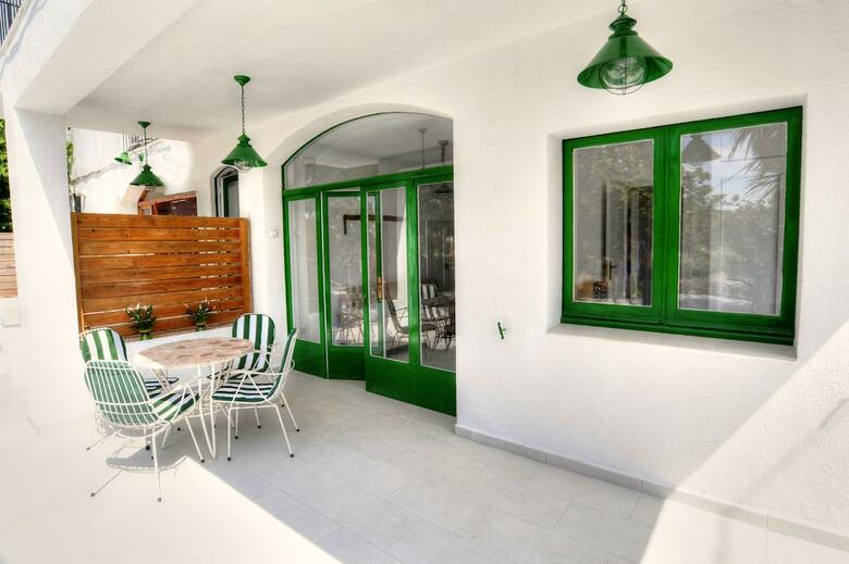 Apartamentos Cal Ros