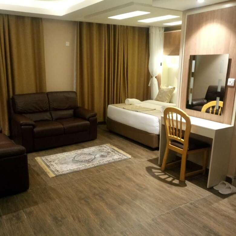 Hylise Hotel