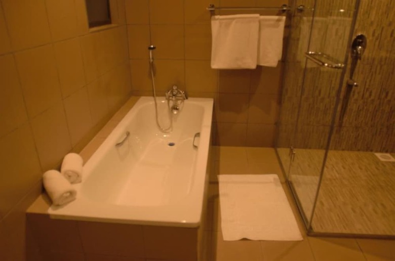 Hotel Stoni Athi Resort