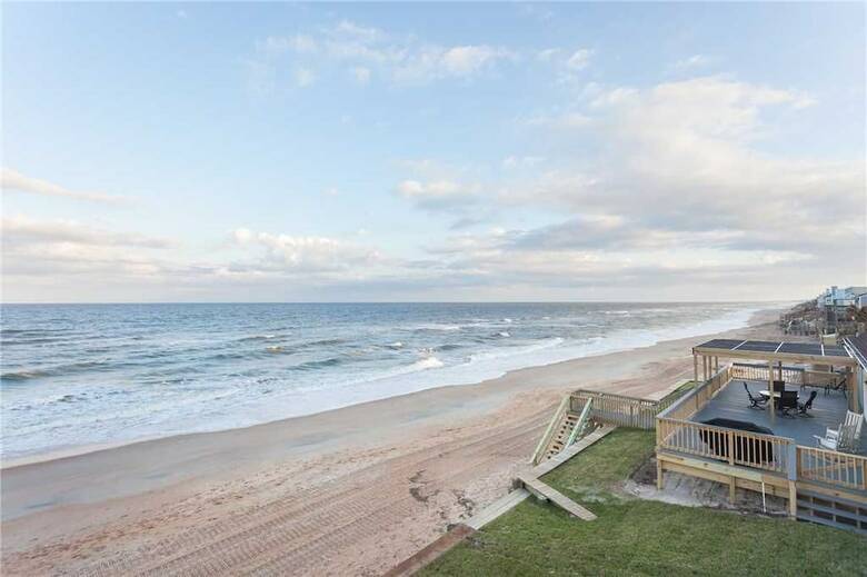 Napping Turtle, 3 Bedrooms, Ocean Front, Wireless Internet, Sleeps 9