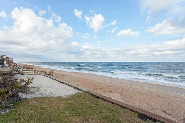 Napping Turtle, 3 Bedrooms, Ocean Front, Wireless Internet, Sleeps 9