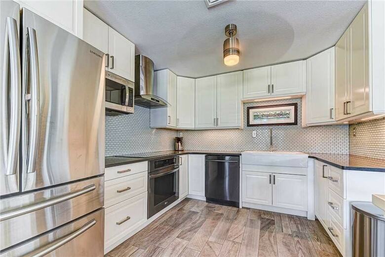 Summertime Sanctuary, Private Pool, 3 Bedrooms, Sleeps 8