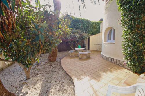 Villa May - Pretty Holiday Property In Benissa