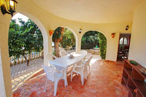 Villa May - Pretty Holiday Property In Benissa
