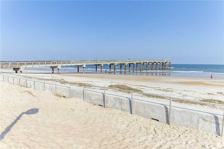 Ocean Escape, 3 Bedrooms, Pet Friendly, Private Pool, Wifi, Sleeps 7