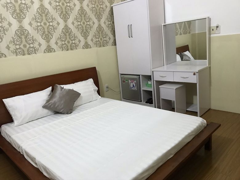 Nguyen Phuc Hotel