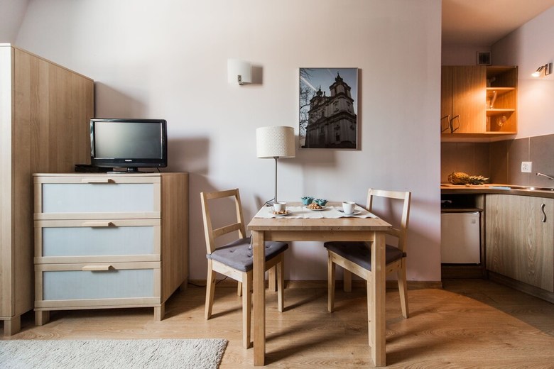 Apartwawel