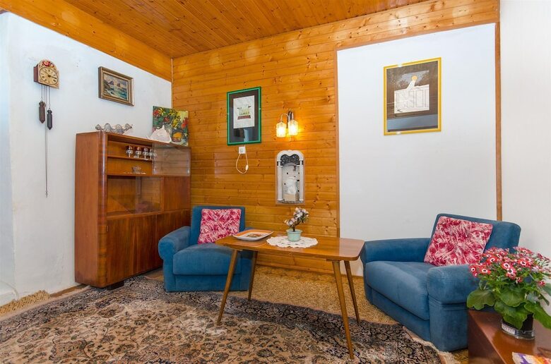 House Artist House
