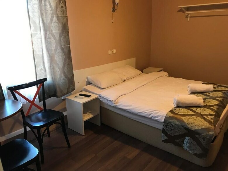 Hotel Fesle?en Otel