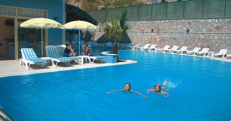Holiday Line Beach Hotel - All Inclusive