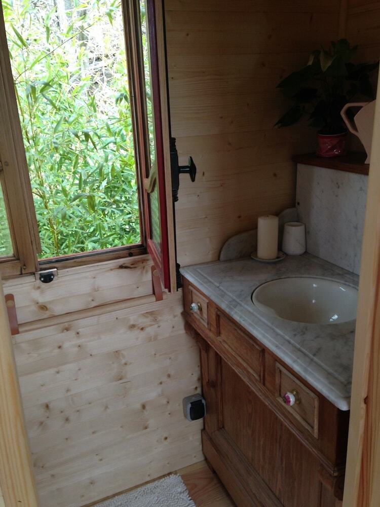 Bed & Breakfast Jolie Roulotte Eco Jolie Vue