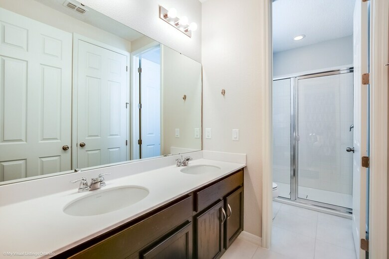 Luxury 6 Bed Villa With Saltwater Pool/spa