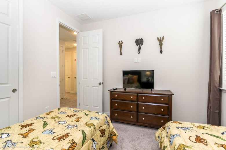 Villa Brand New 7 Bedroom Private Pool 8 Min From Disney
