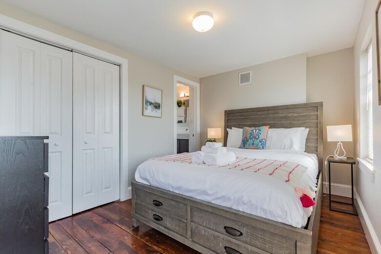Apartamento 1215 E Columbia