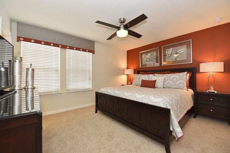 Villa Windsor At Westside Ihr 3101
