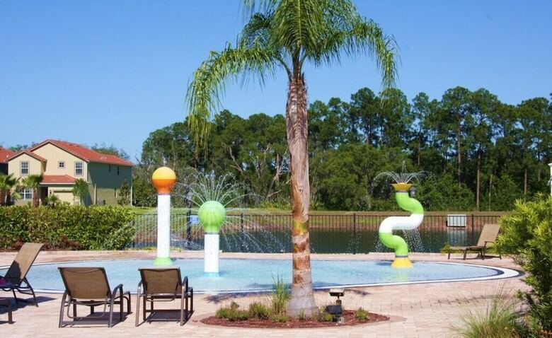 Paradise Palms Ihr 2031