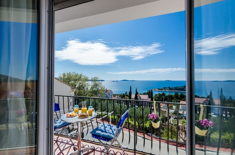 Apartments Knego