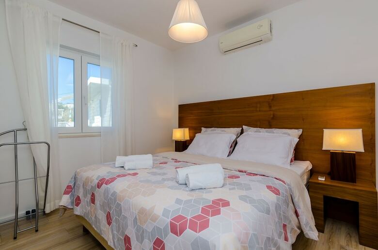 Apartments Knego