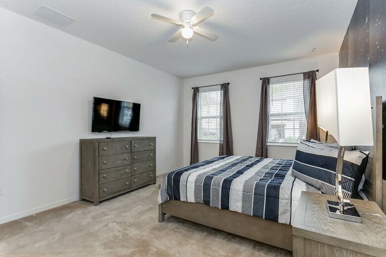 6028bod 14 Bedroom 11 Bathrrom