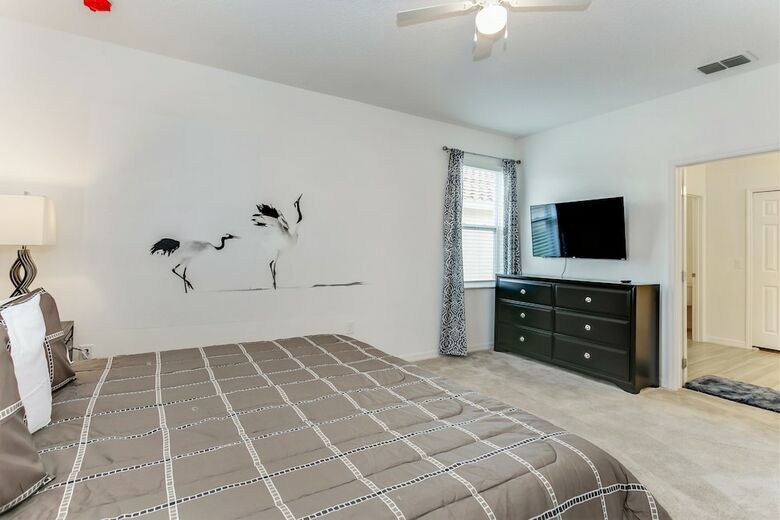 6028bod 14 Bedroom 11 Bathrrom