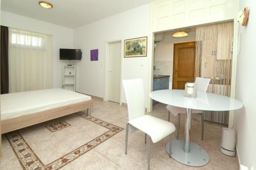Apartments Ana Angela