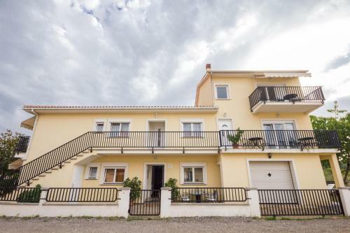 Hostal Apartments And Rooms Michaela