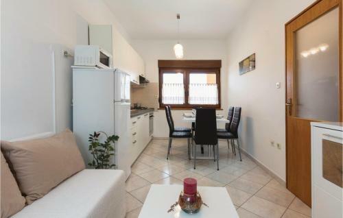 Holiday Home Pula 16