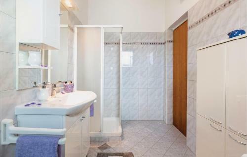 Holiday Home Pula 16