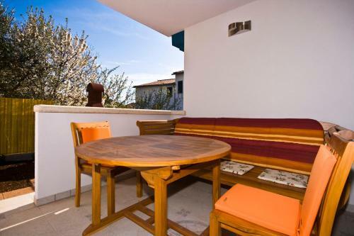 Rooms And Apartments Villa Dama