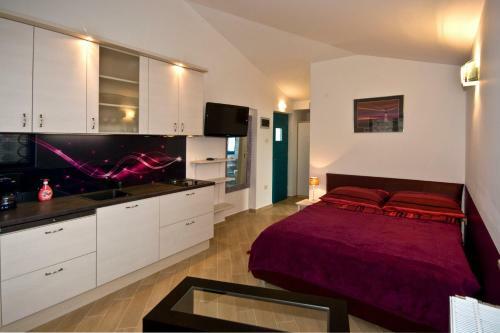 Rooms And Apartments Villa Dama
