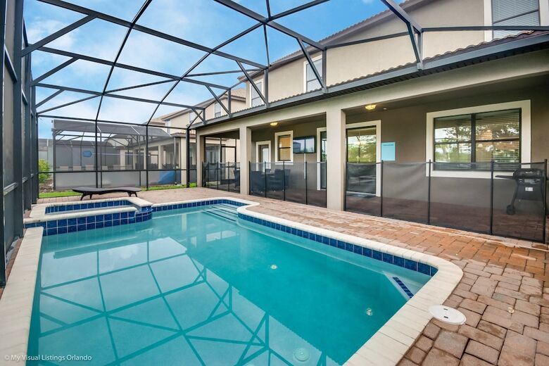 9 Bedroom 5 Bathroom Champions Gate Resort