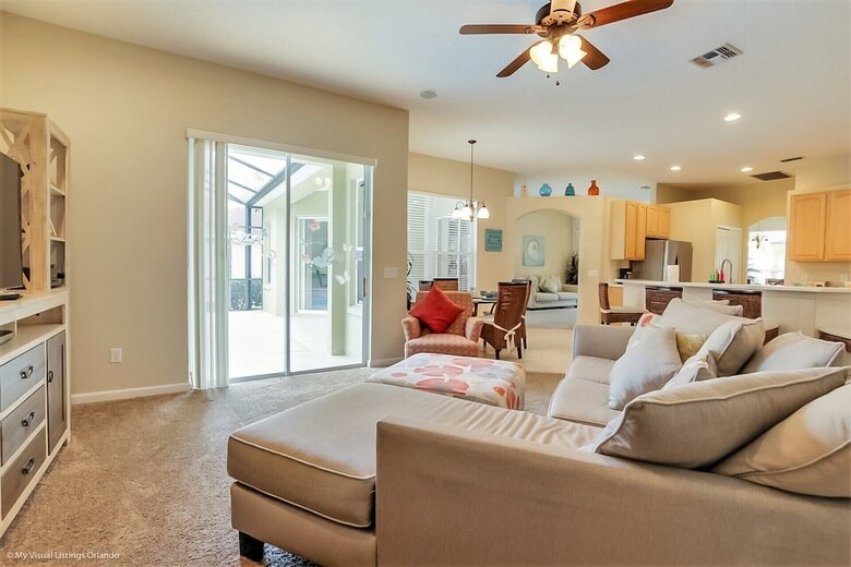 Fantastically Decorated 4 Bed 3 Bath