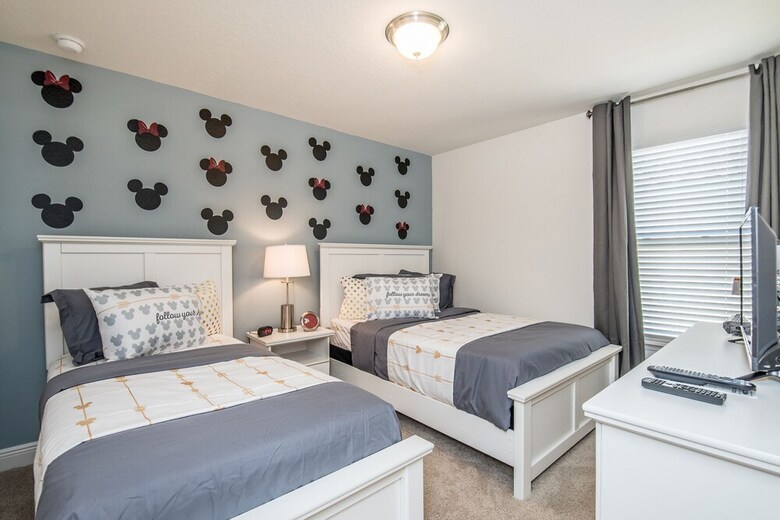 5243www The Ultimate 5 Bedroom 5 Bathroom