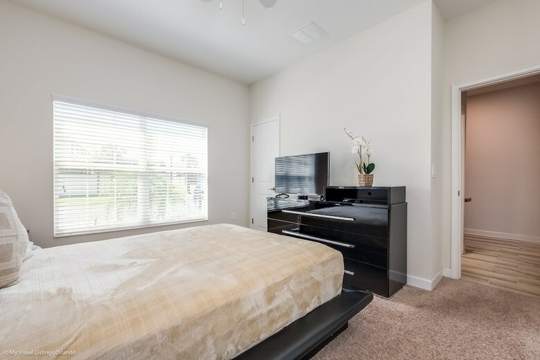 9023dd High End Champions Gate Golf Course